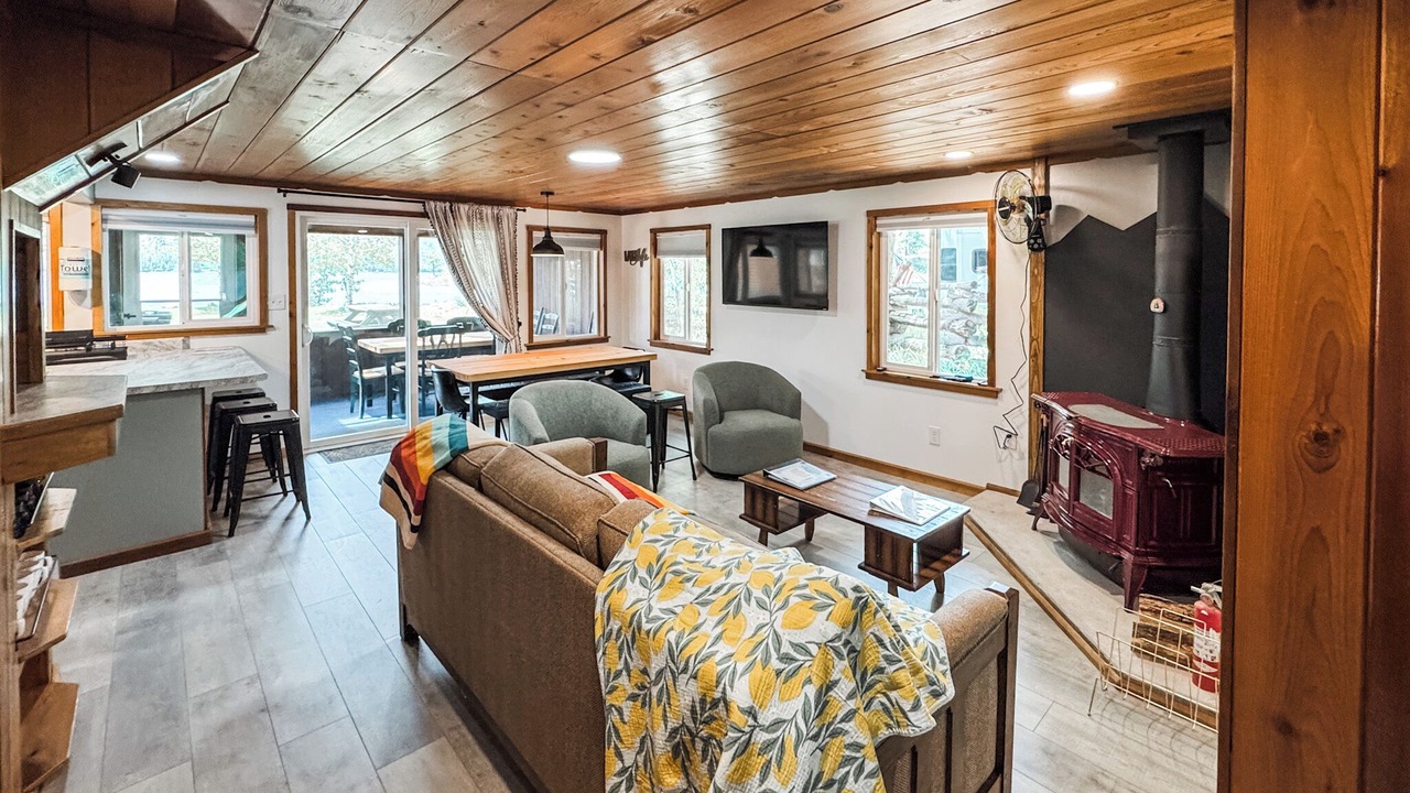 Photo of Livingroom in Bayfield