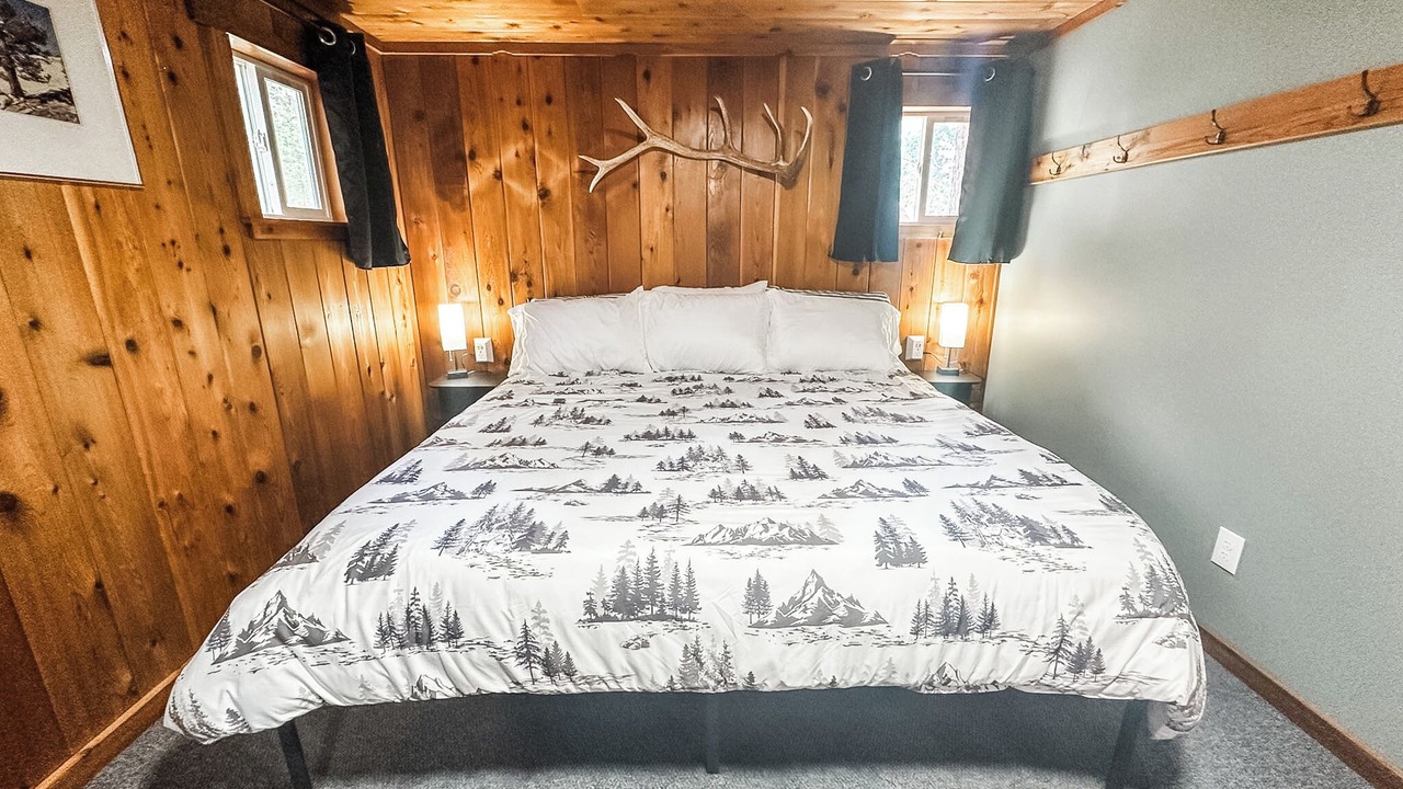 Photo of Bedroom in Bayfield