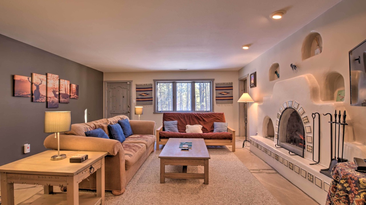 Photo of Livingroom in Angel Fire
