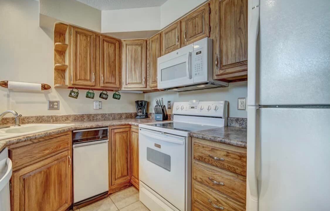 Photo of Kitchen in Summit Cove