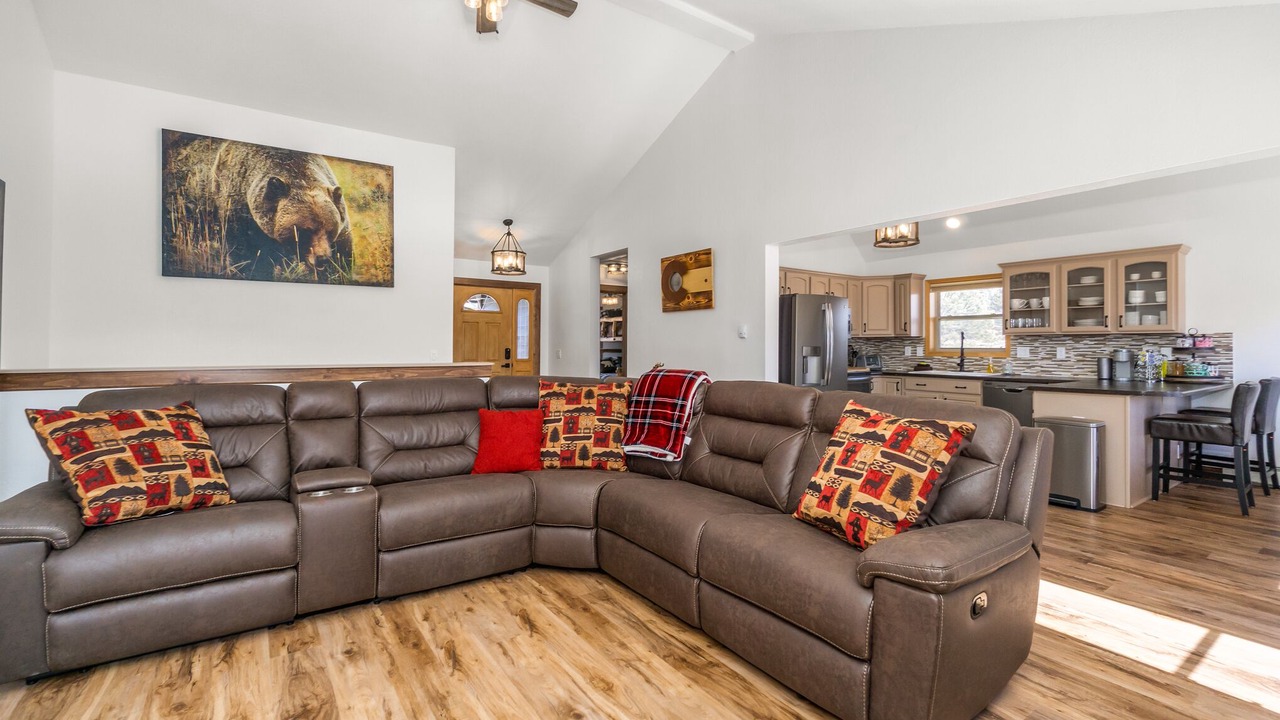Photo of Livingroom in Estes Park