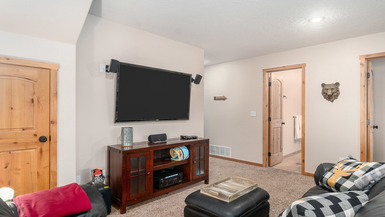 Photo of Livingroom in Estes Park