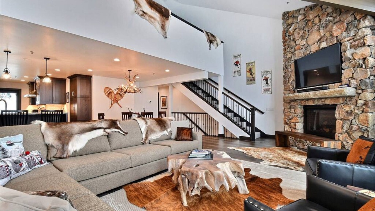 Photo of Livingroom in Deer Valley
