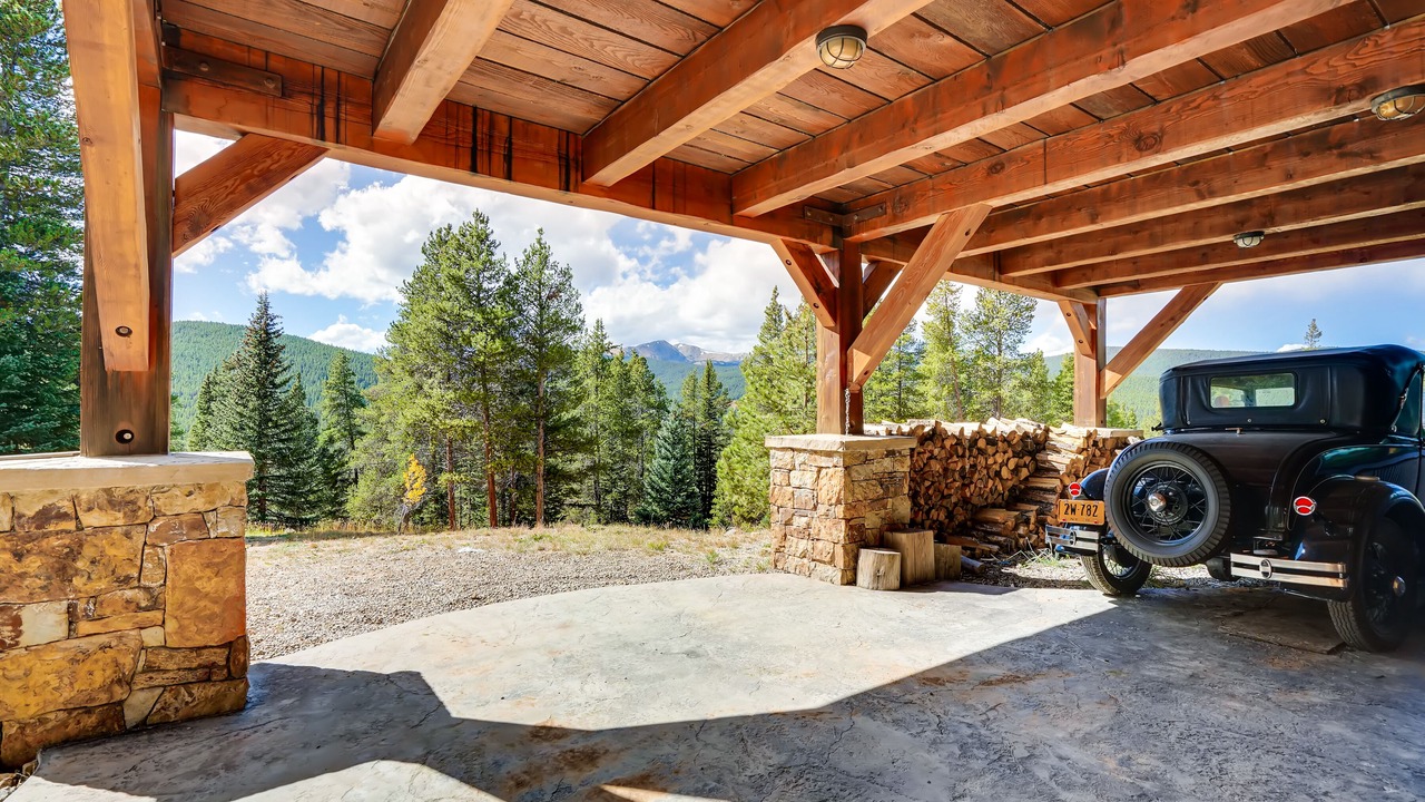 Photo of Outdoor in Red Cliff
