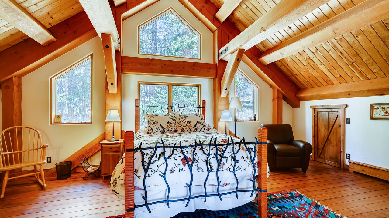 Photo of Bedroom in Red Cliff