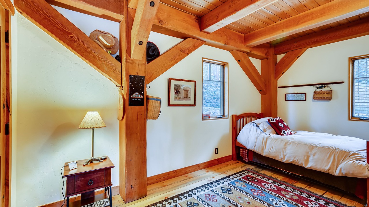Photo of Bedroom in Red Cliff
