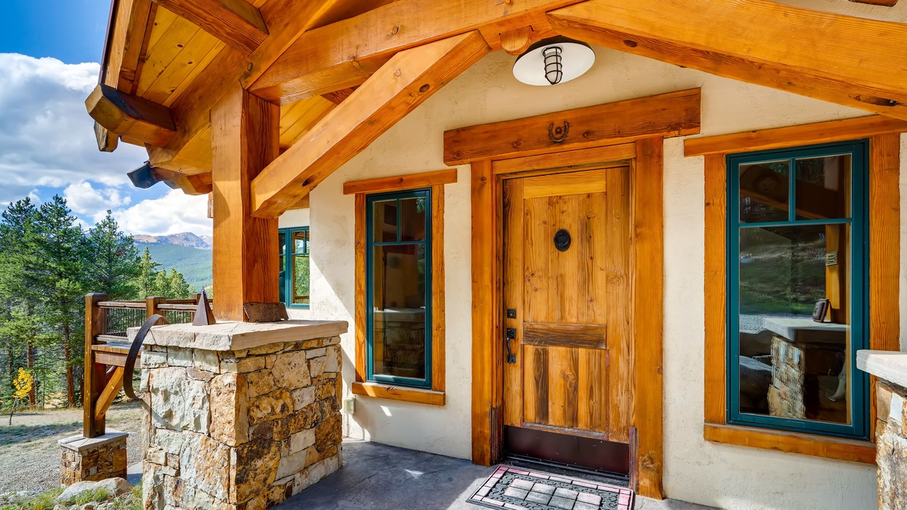 Photo of Outdoor in Red Cliff