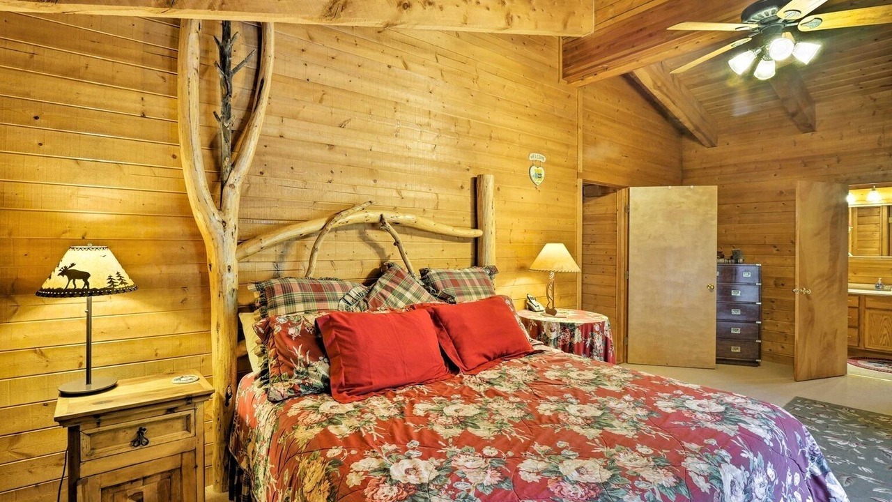 Photo of Bedroom in Alma