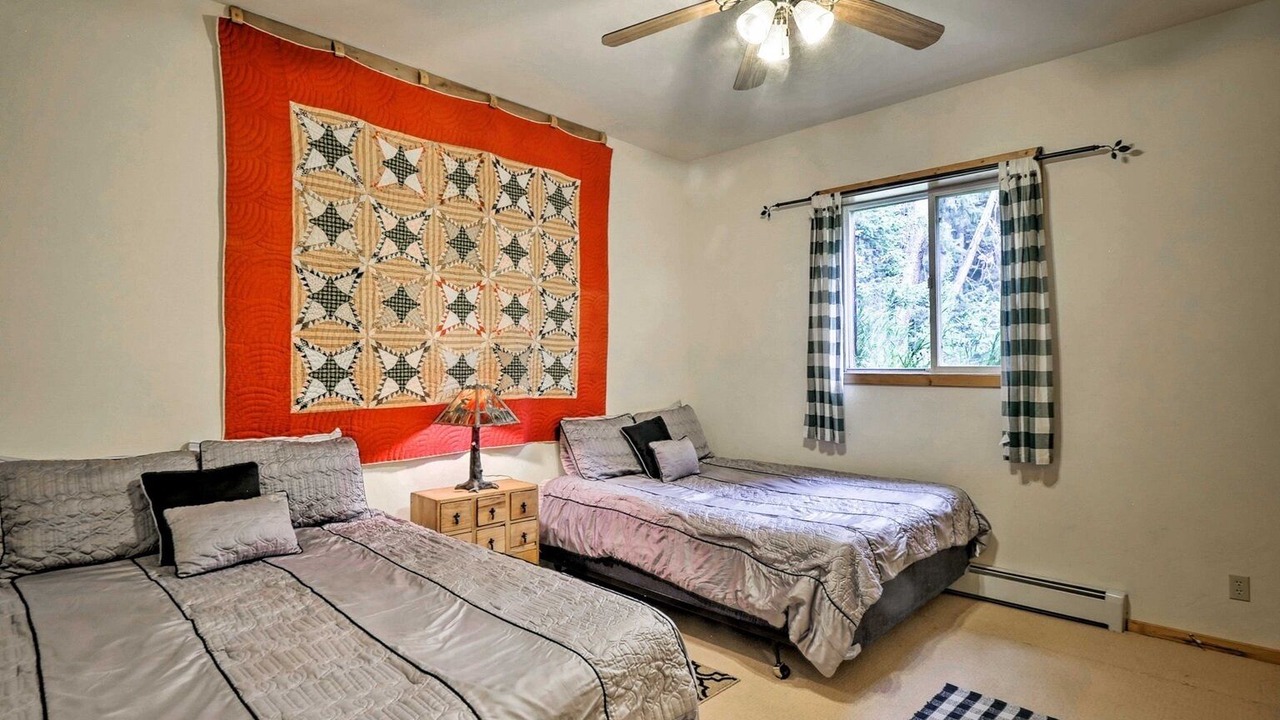 Photo of Bedroom in Alma