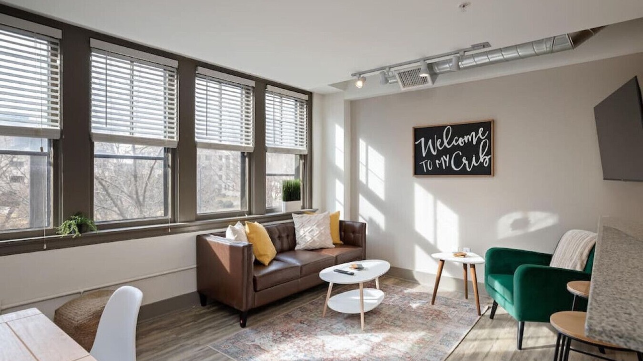 Photo of Livingroom in Hanover Place