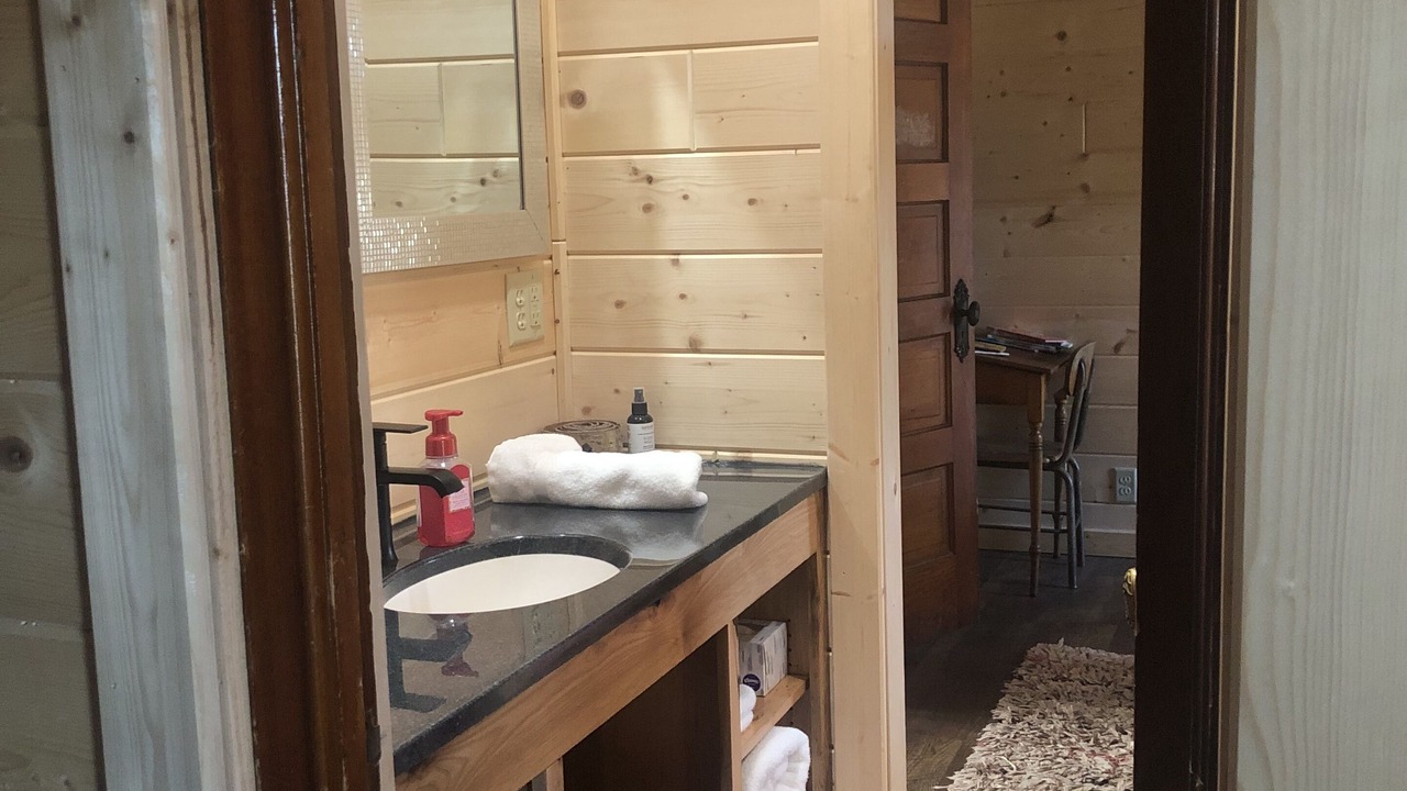 Photo of Bathroom in Ainsworth