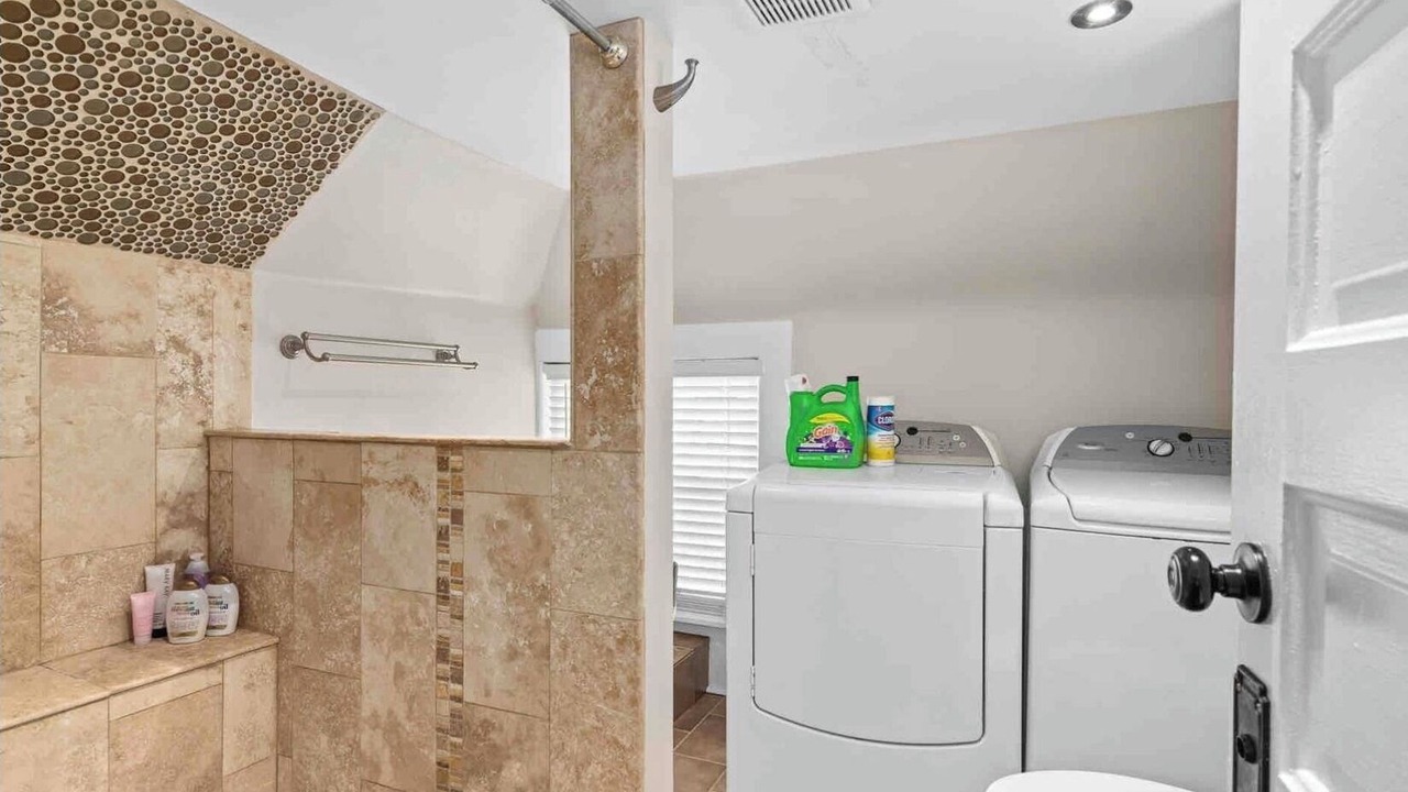 Photo of Bathroom in Southmoreland