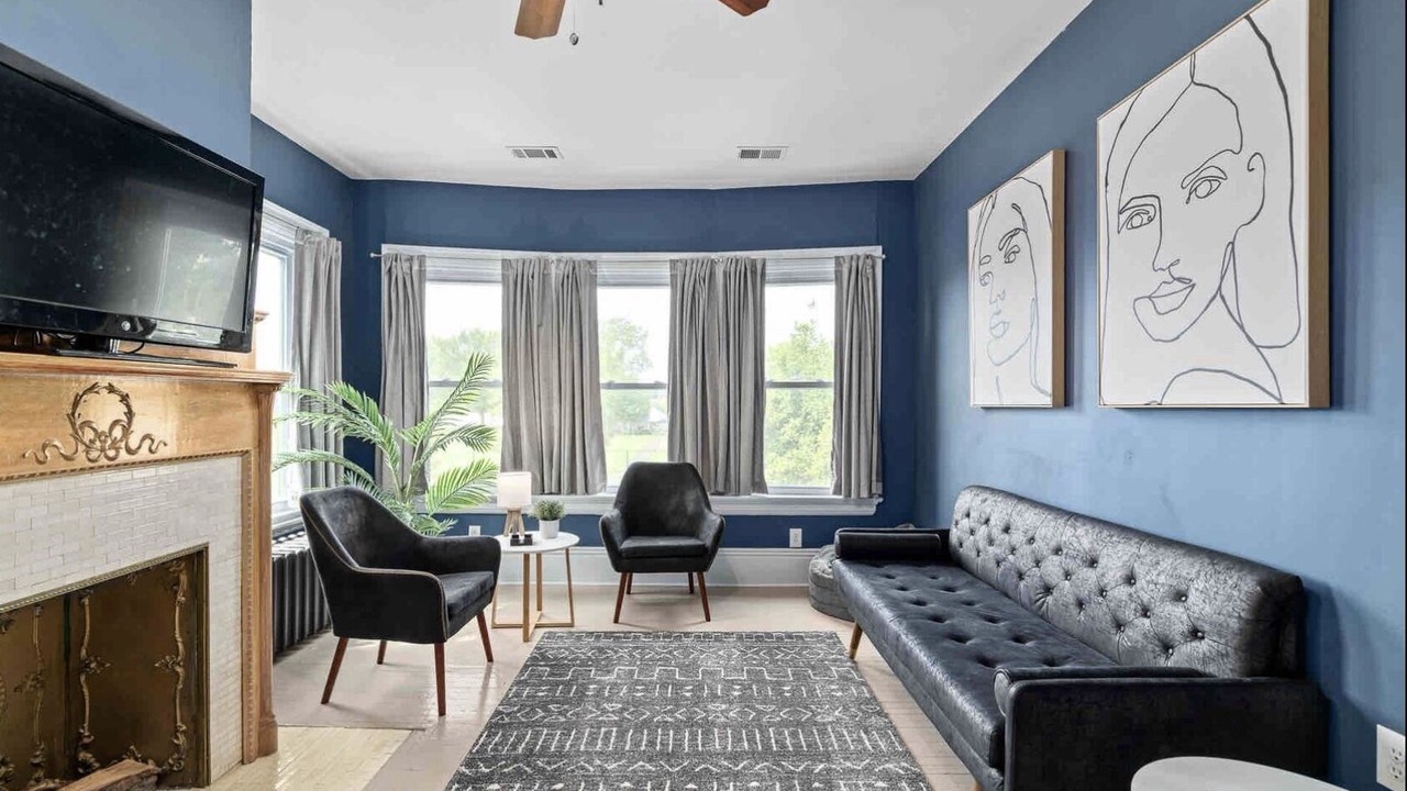 Photo of Livingroom in Southmoreland