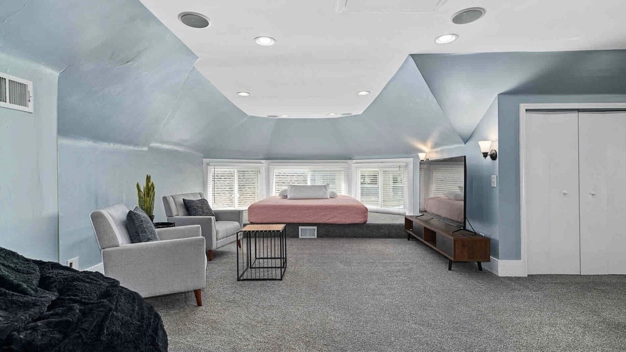 Photo of Bedroom in Southmoreland