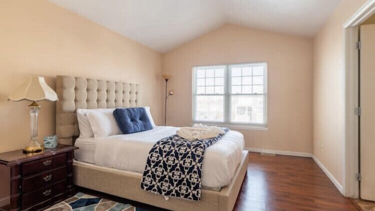 Photo of Bedroom in Aurora