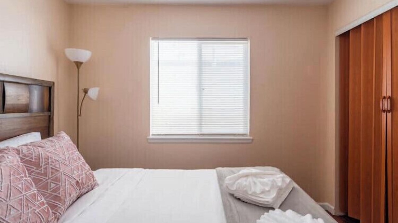 Photo of Bedroom in Aurora