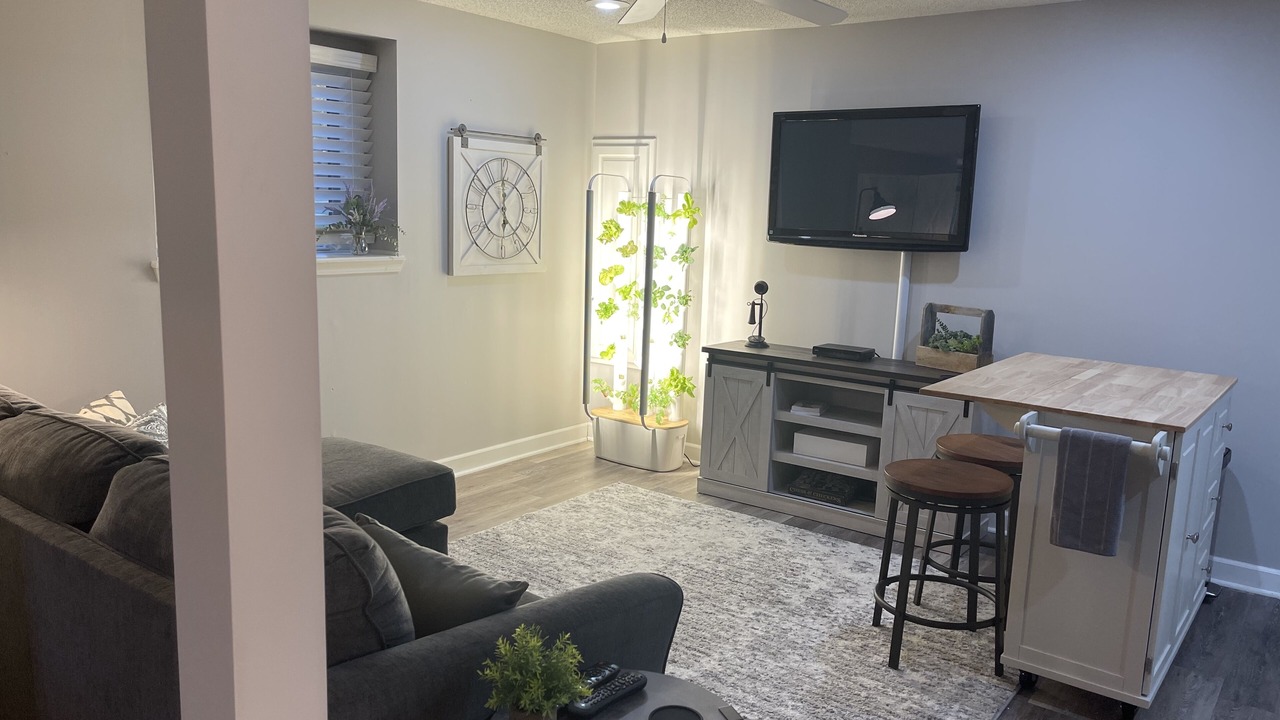 Photo of Livingroom in Olathe