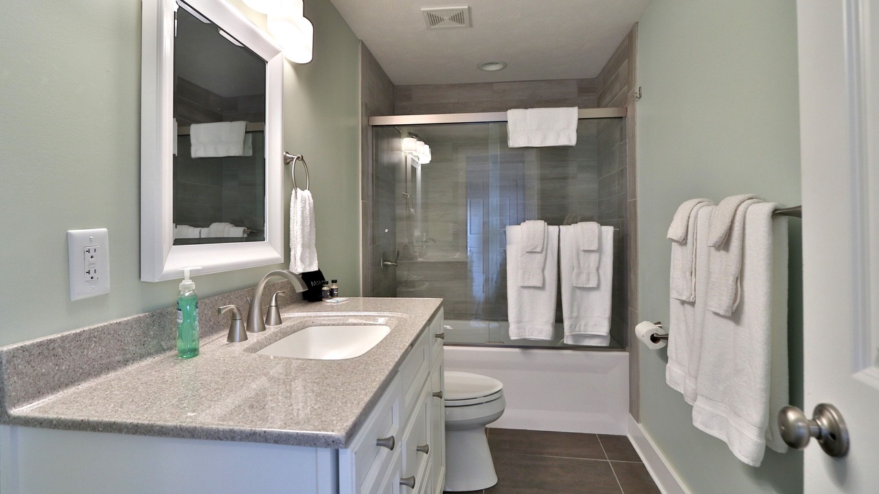 Photo of Bathroom in Little Italy