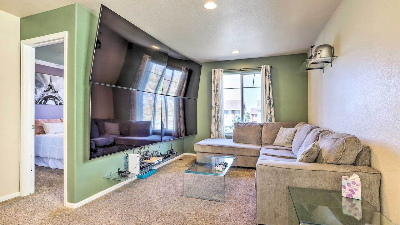 Photo of Bedroom in Commerce City