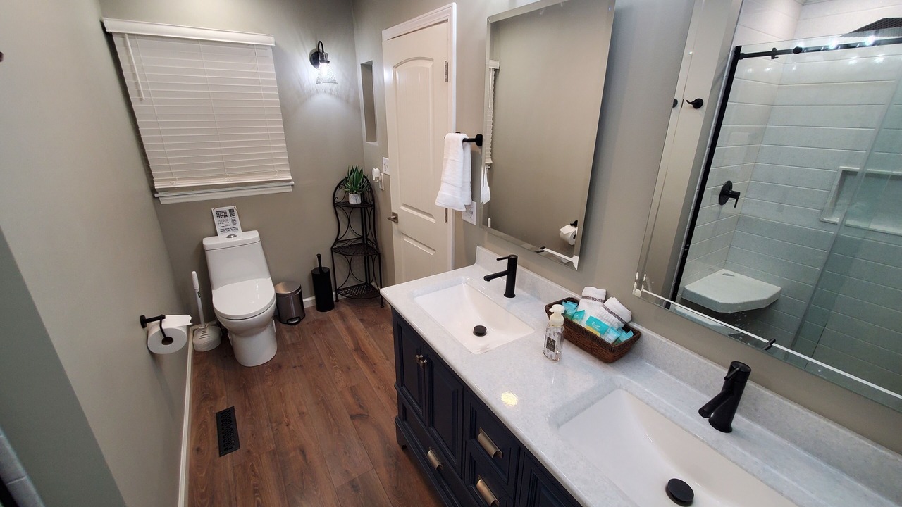 Photo of Bathroom in Lawrence