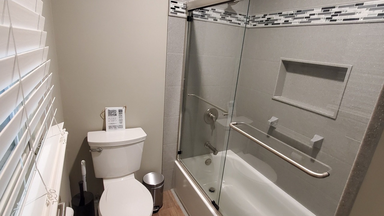 Photo of Bathroom in Lawrence
