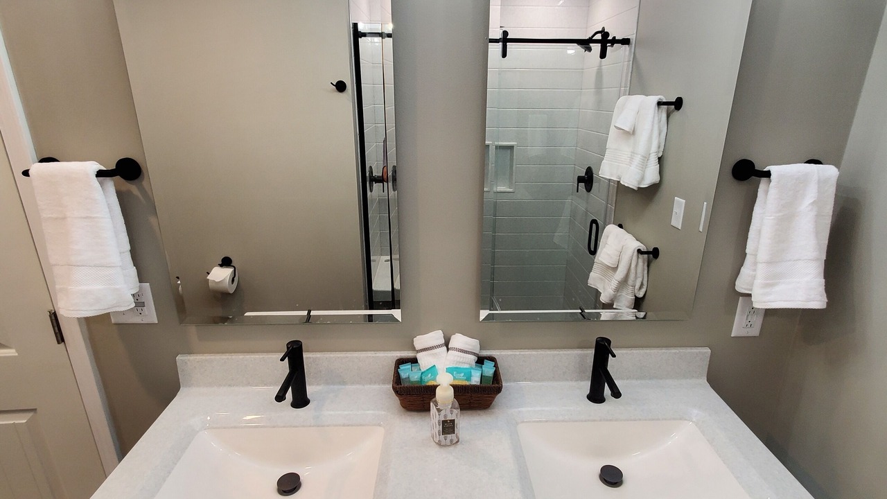 Photo of Bathroom in Lawrence