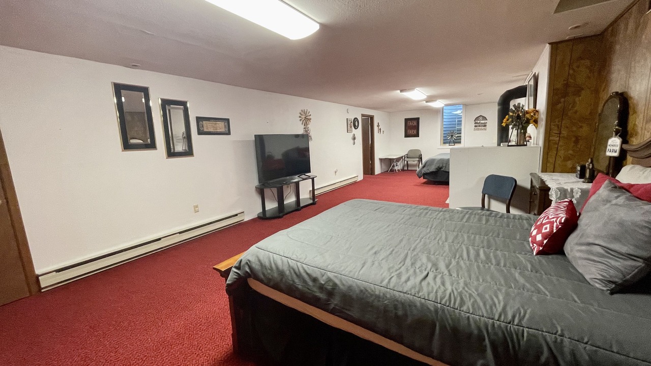 Photo of Bedroom in Ellsworth