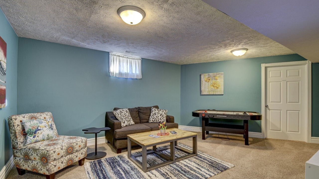 Photo of Livingroom in Council Bluffs