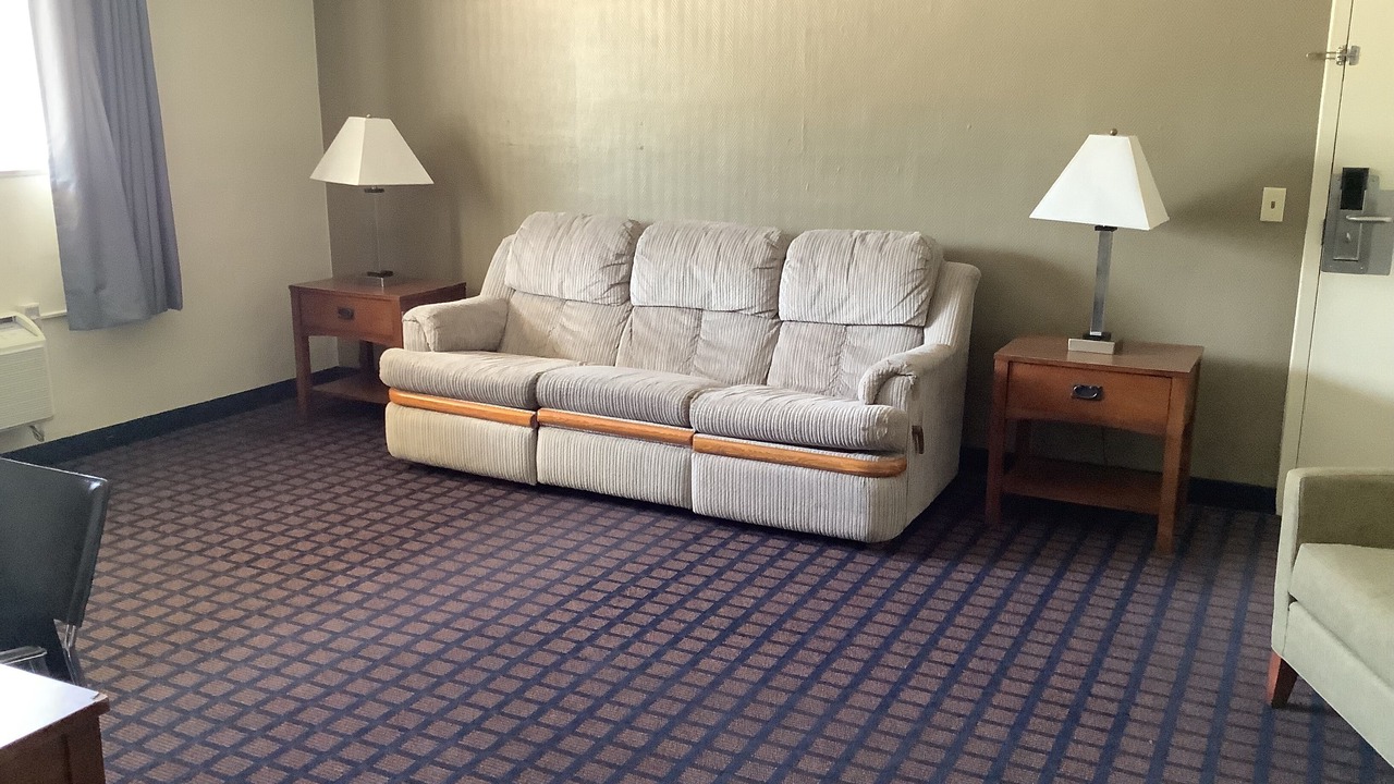 Photo of Livingroom in Dodge City