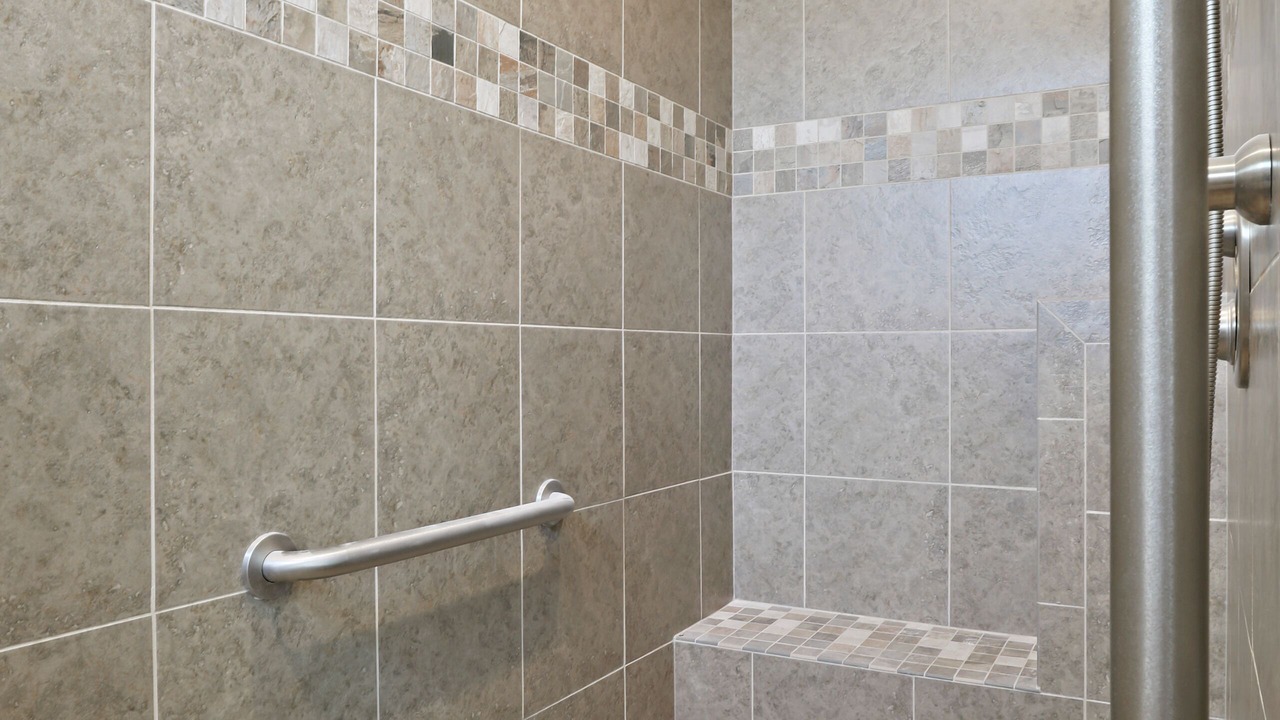 Photo of Bathroom in LaPlatte I