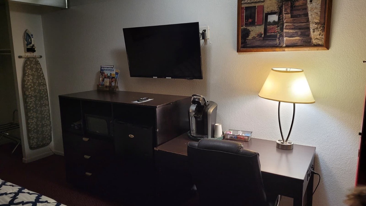 Photo of Bedroom in Hutchinson