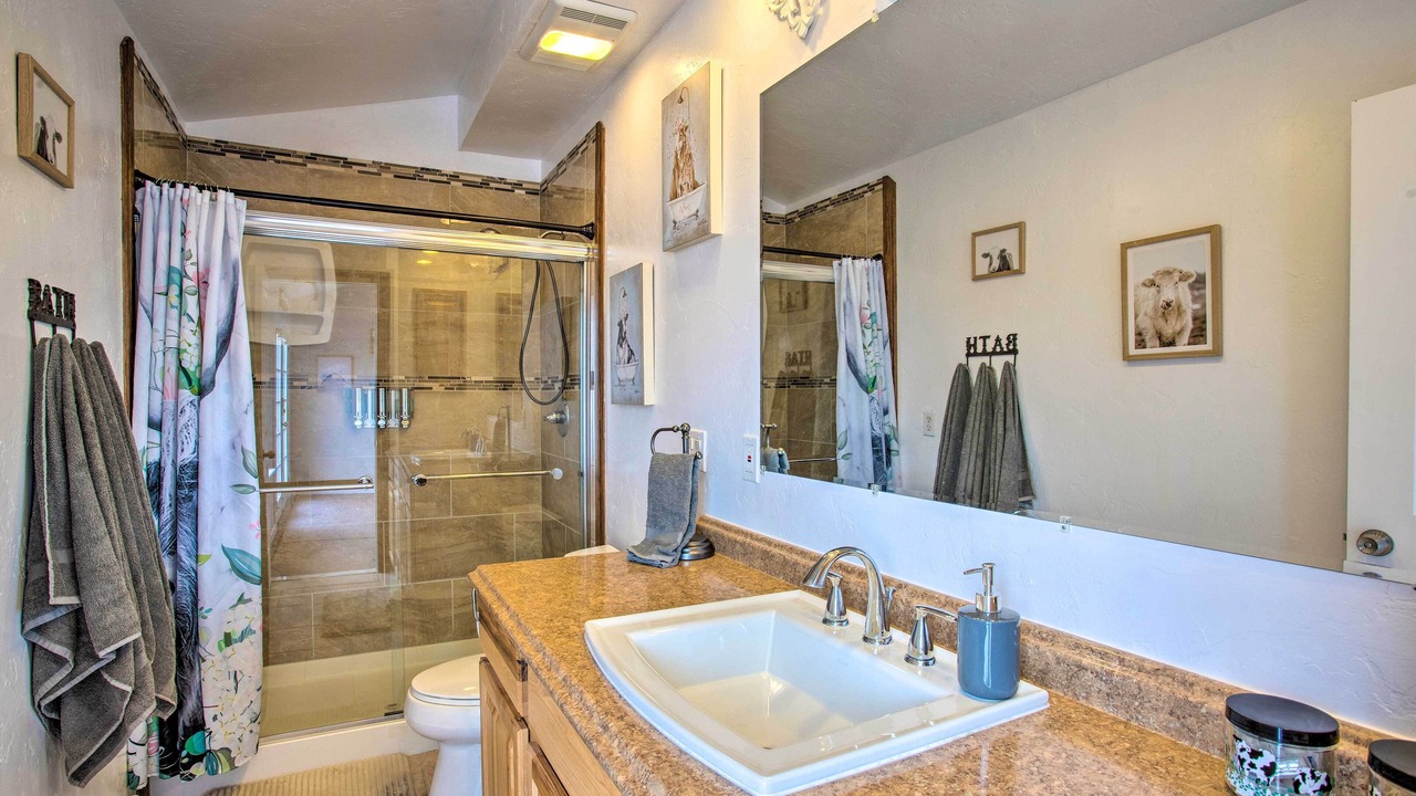 Photo of Bathroom in Fruitvale