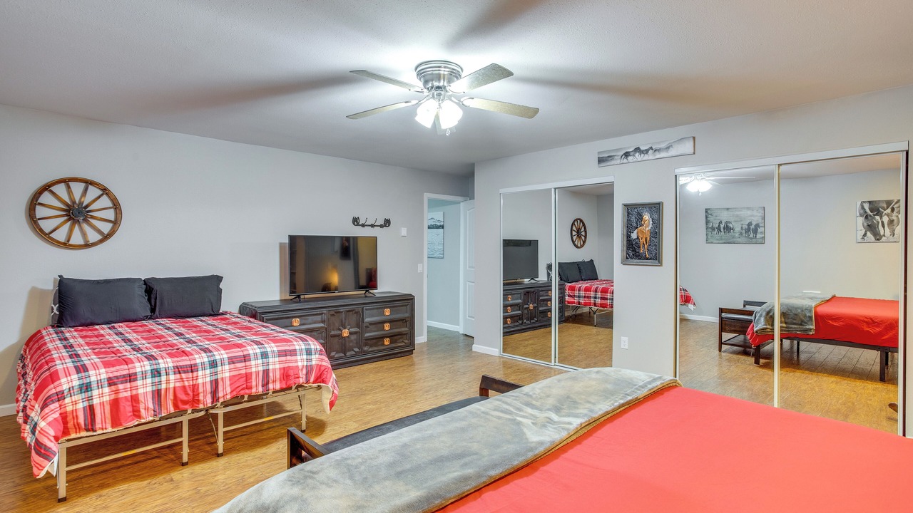 Photo of Bedroom in Fruitvale