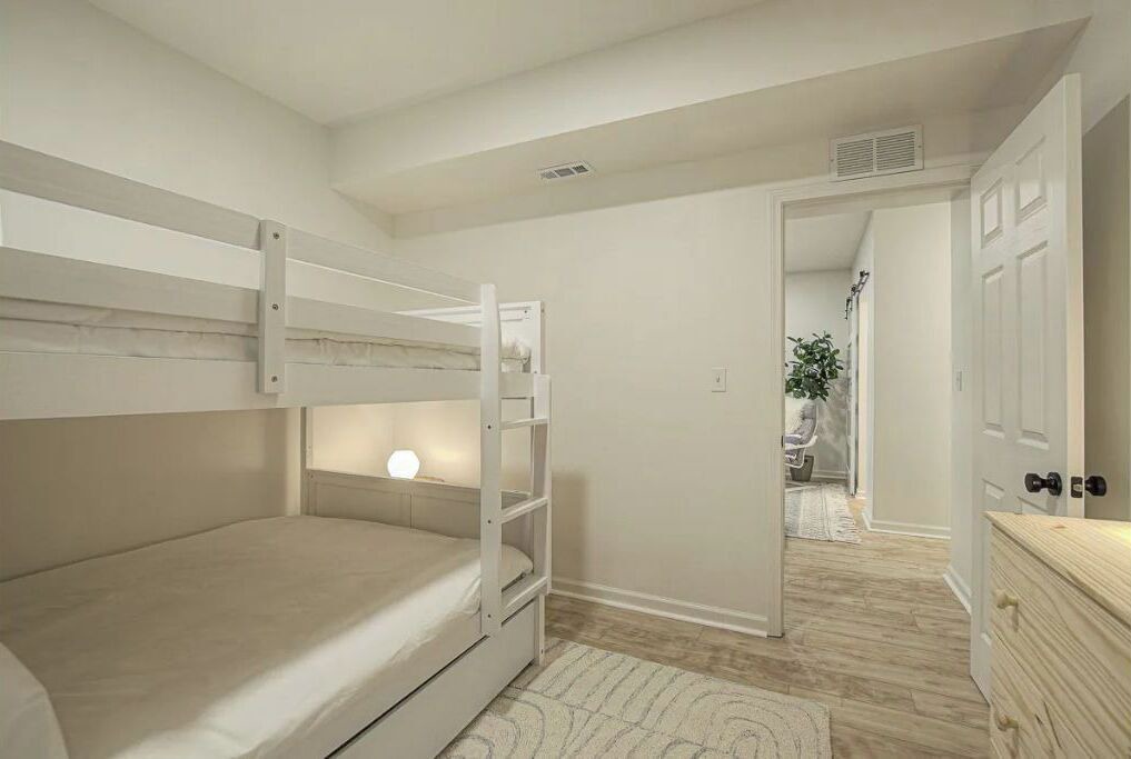 Photo of Bedroom in South Kansas City