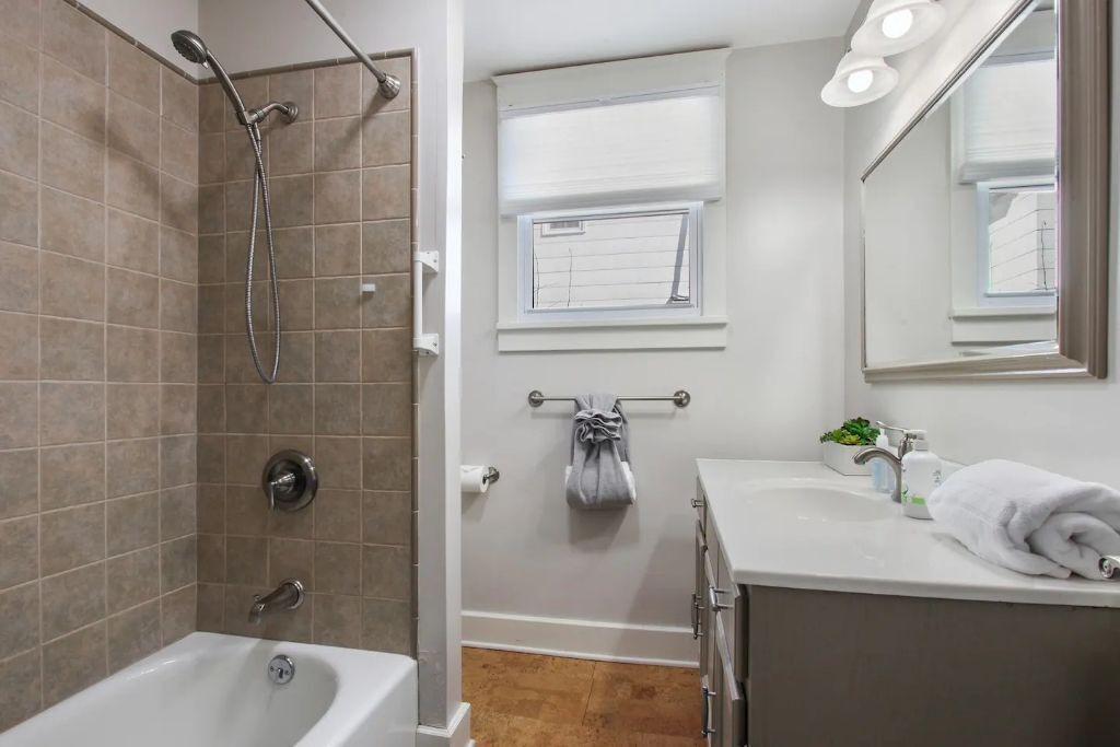 Photo of Bathroom in Independence