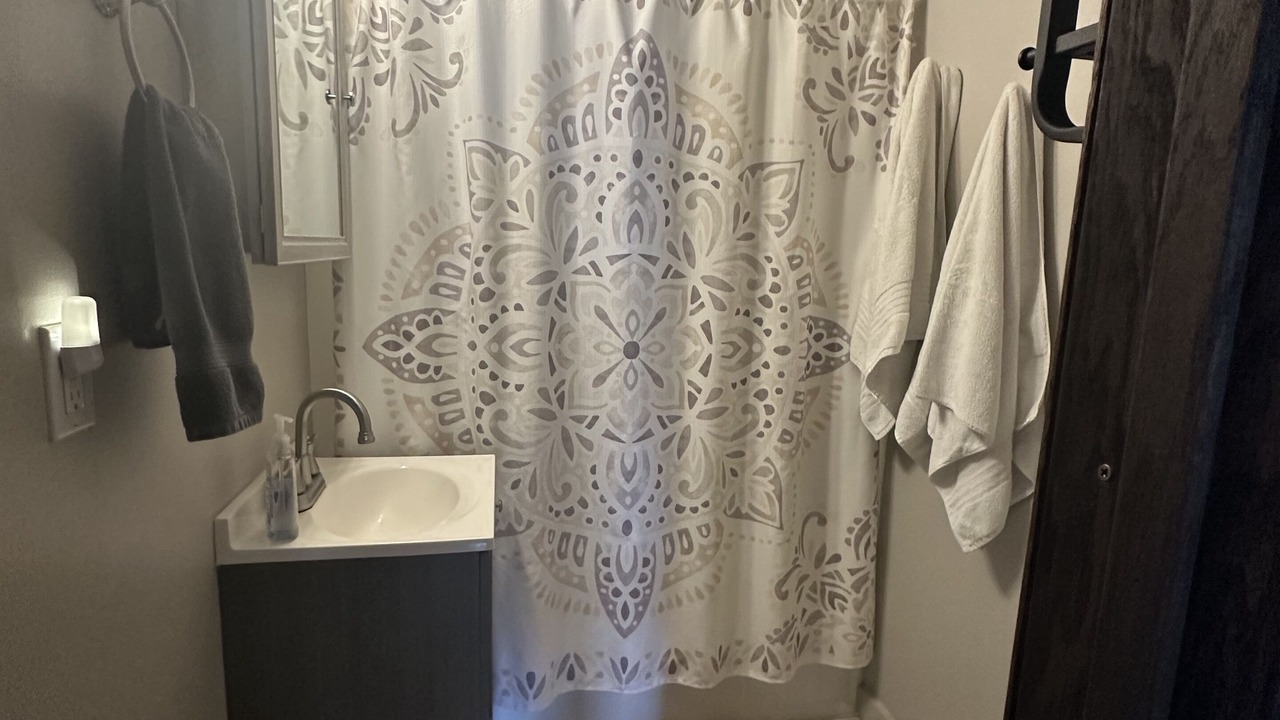 Photo of Bathroom in Ord