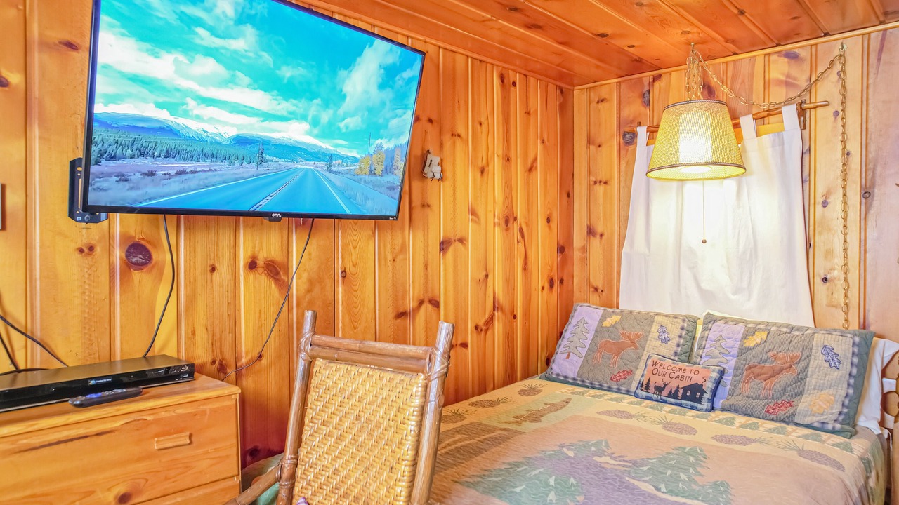 Photo of Bedroom in Aspen Brook