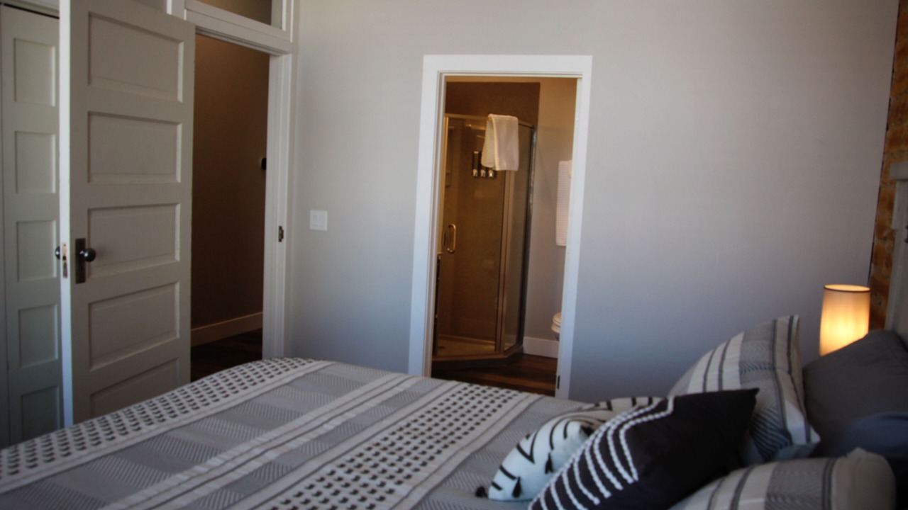 Photo of Bedroom in Russell