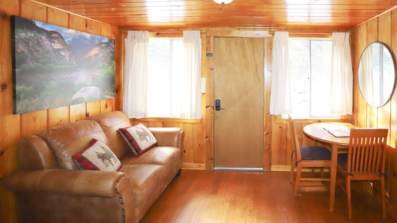 Photo of Livingroom in Estes Park