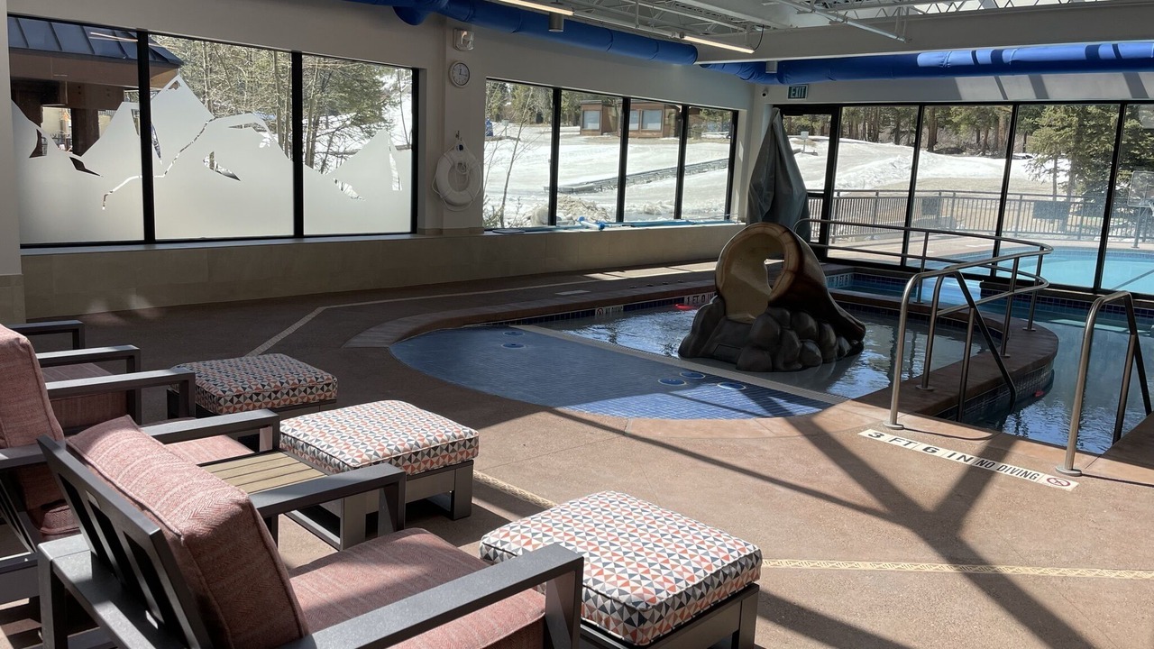 Photo of Outdoor in Peak 9