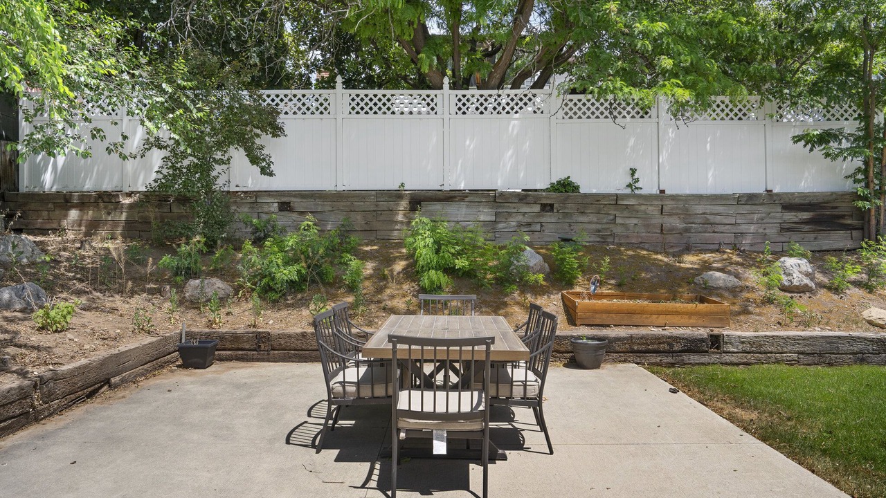 Photo of Outdoor in Sunset Heights