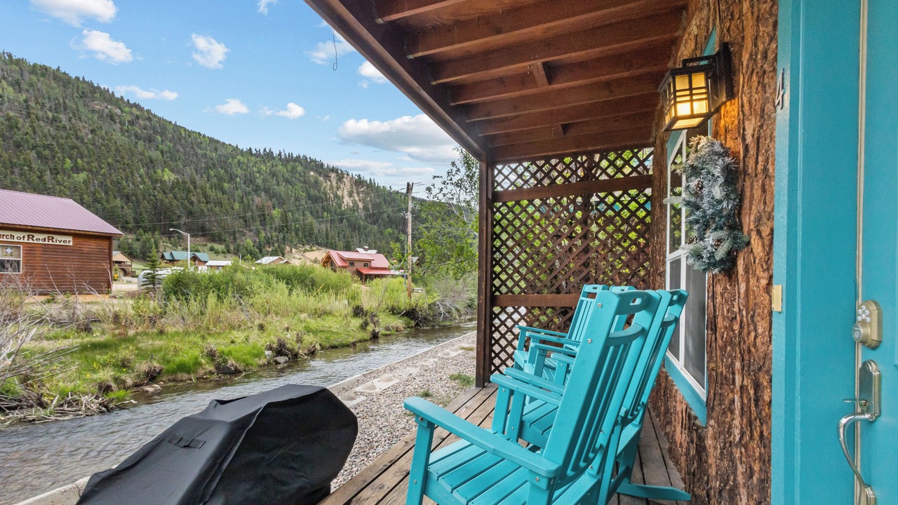 Photo of Patio Balcony in Red River