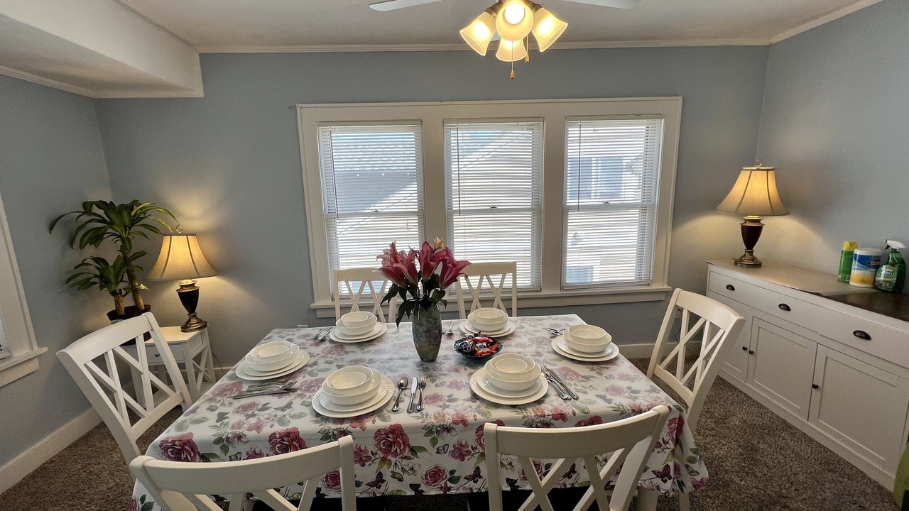 Photo of Livingroom in Benson