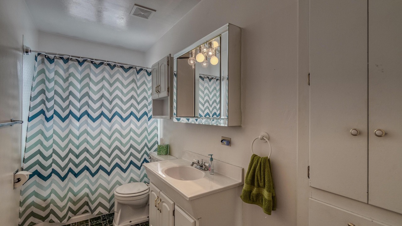 Photo of Bathroom in Leadville North