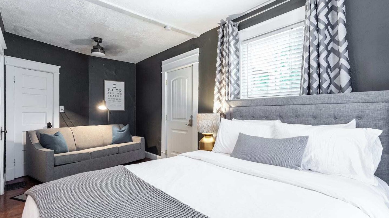Photo of Bedroom in South Hyde Park