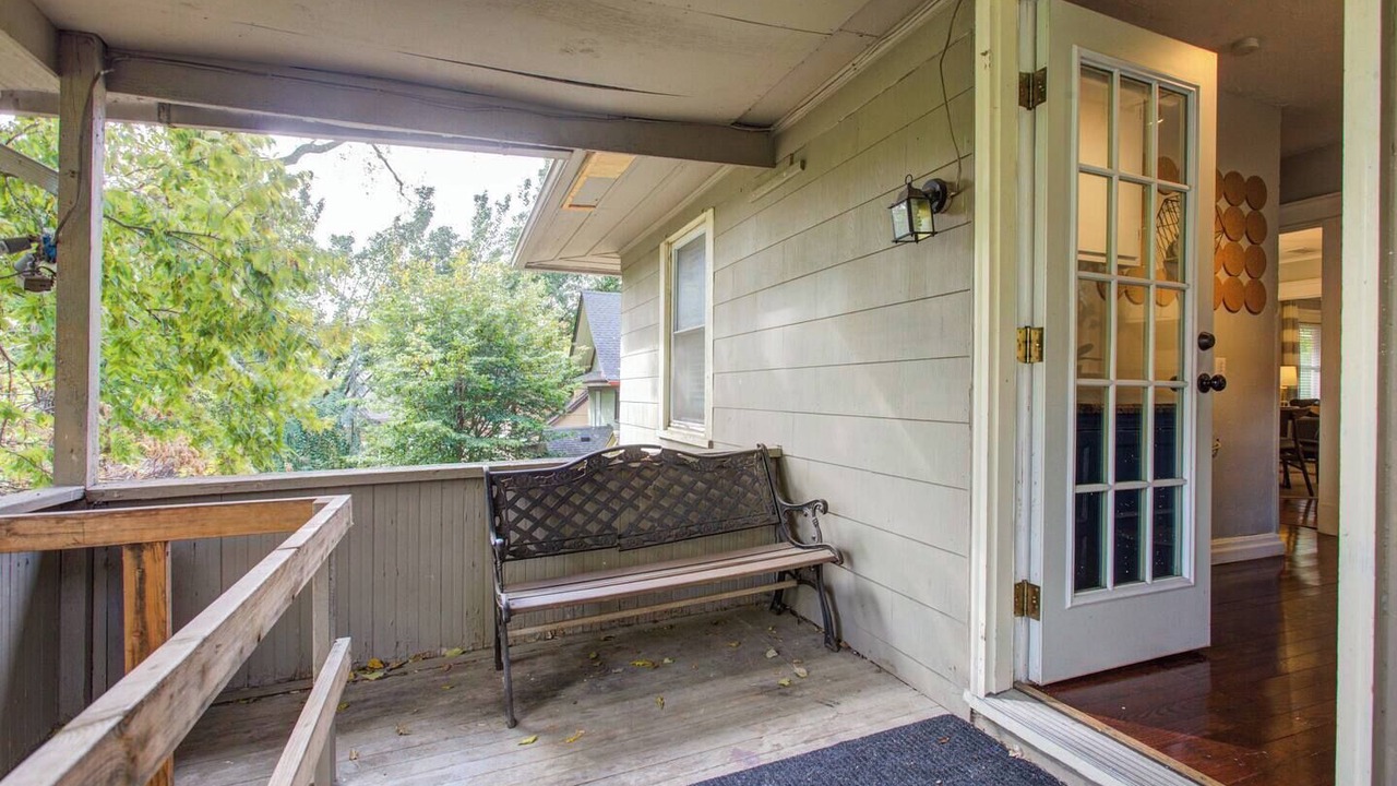 Photo of Patio Balcony in South Hyde Park