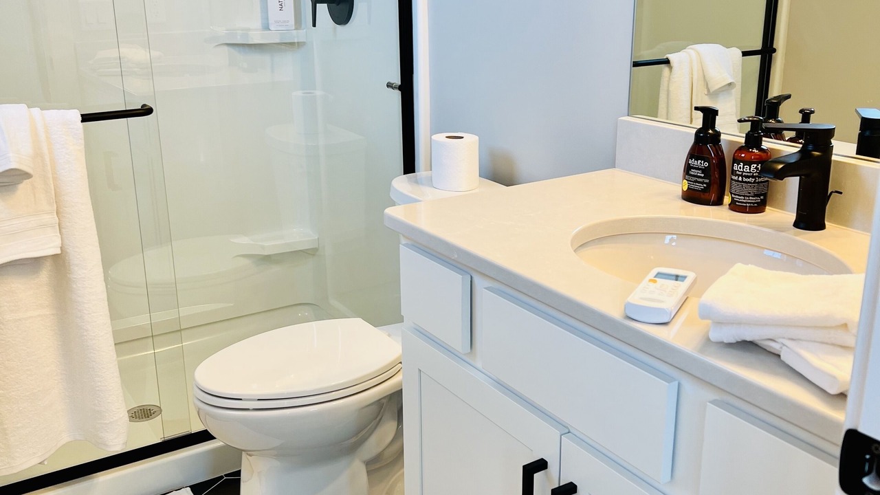 Photo of Bathroom in Little Italy