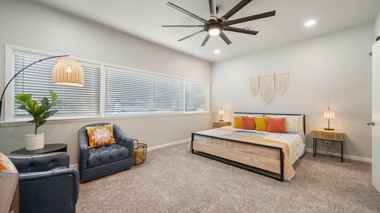 Photo of Bedroom in Broken Arrow