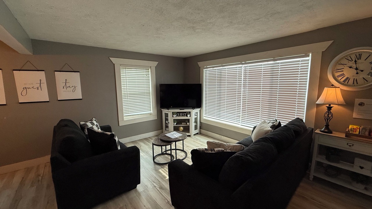 Photo of Livingroom in Salina