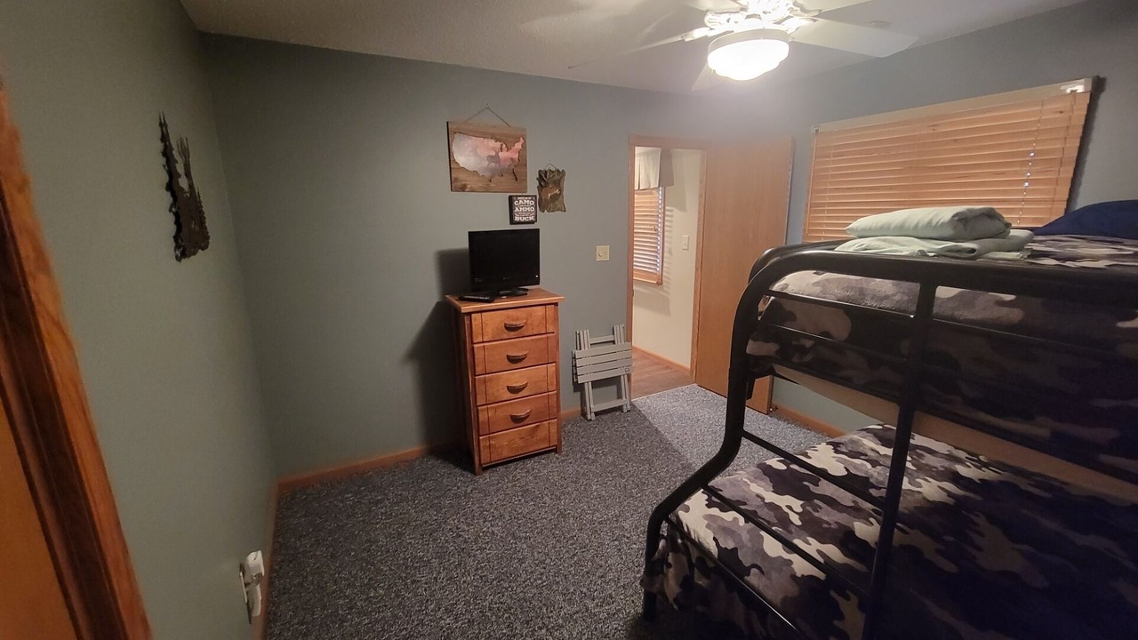 Photo of Bedroom in Elk County